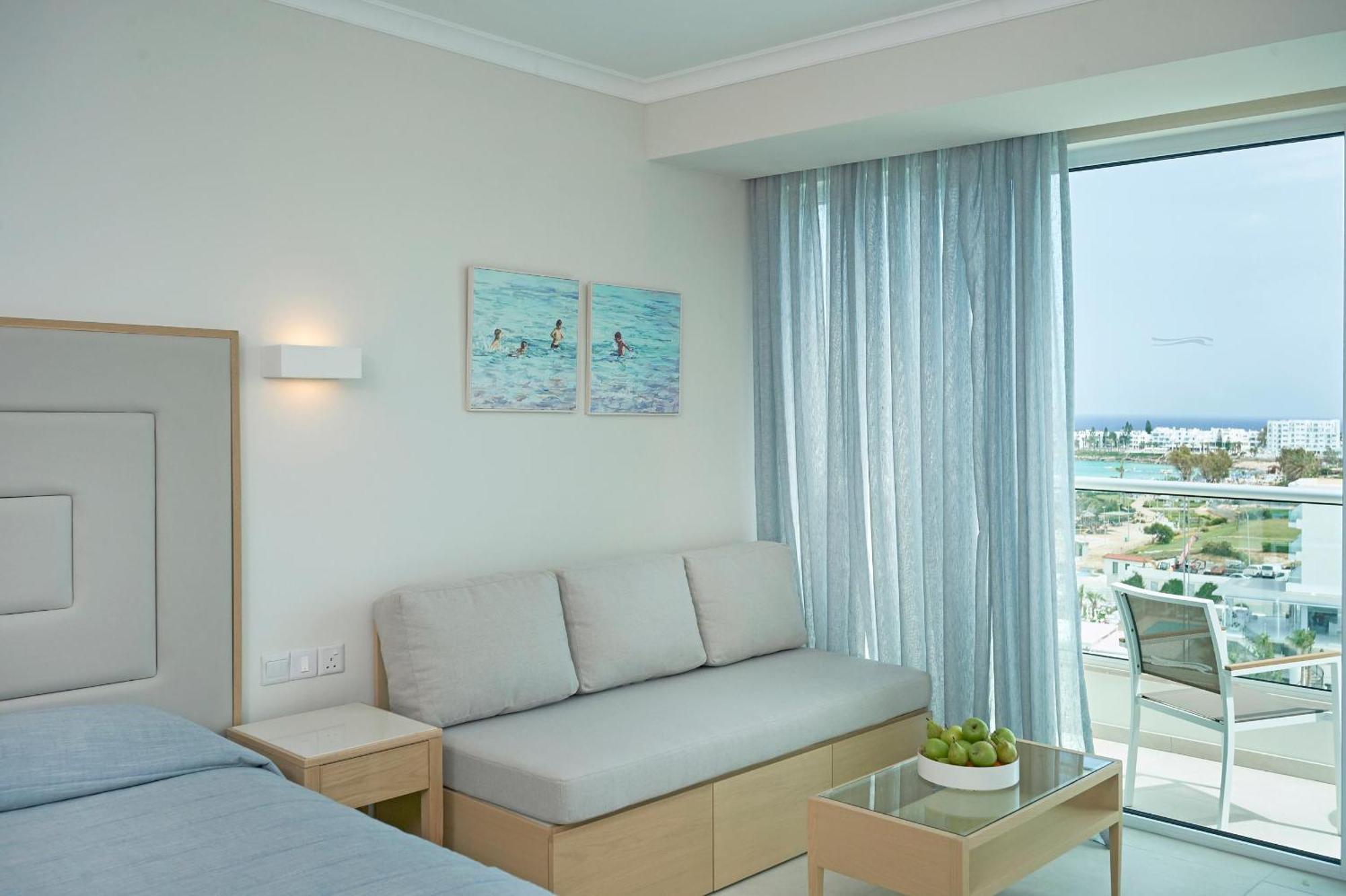 Sunrise Beach Hotel 普罗塔拉斯 外观 照片